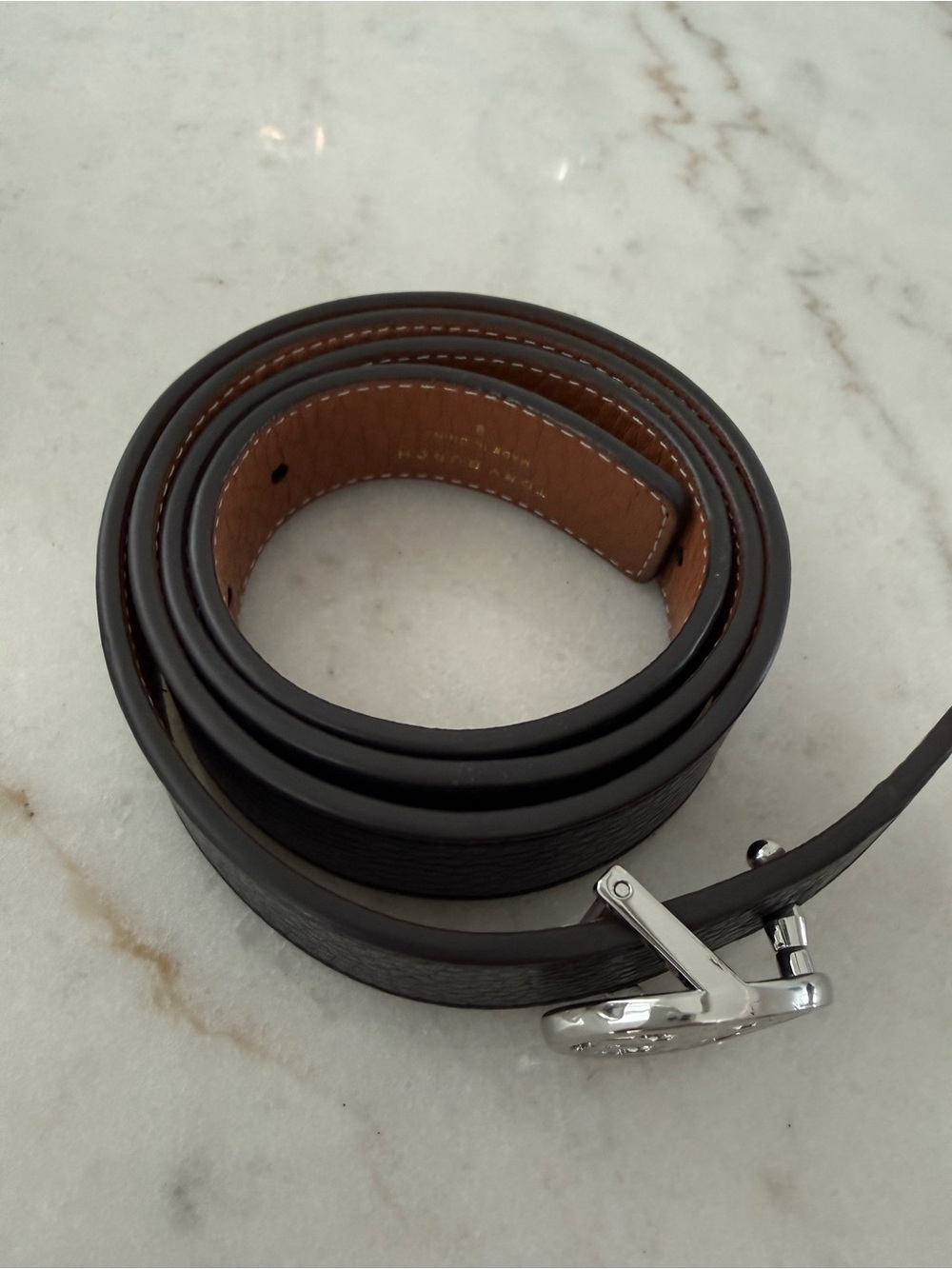 Tory Burch 1" Miller Reversible Leather Belt in Black and Brown size Small - Picture 4 of 9